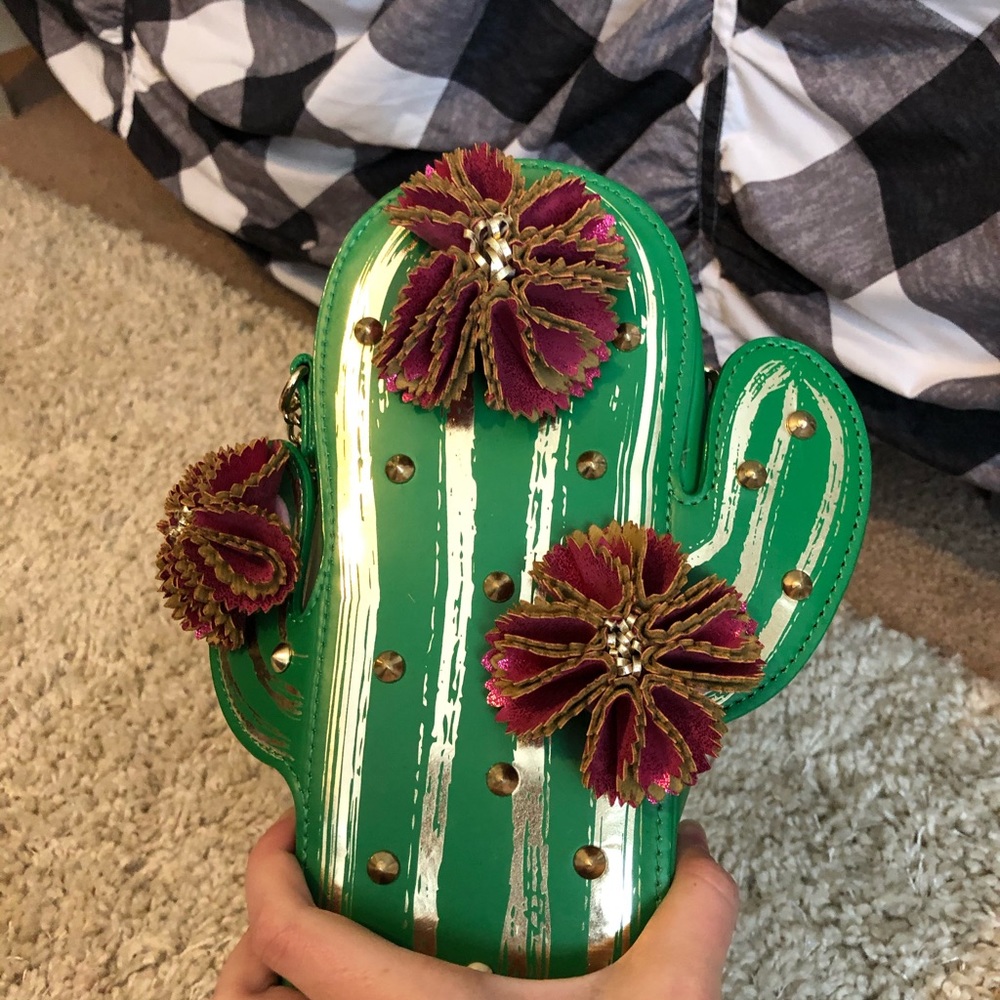 betsy johnson purse